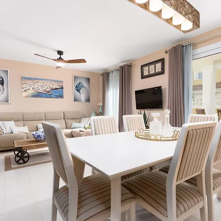 Villa Home2book Luxury Pool & Terrace, Corralejo