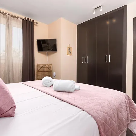 Villa Home2book Luxury Pool & Terrace, Corralejo